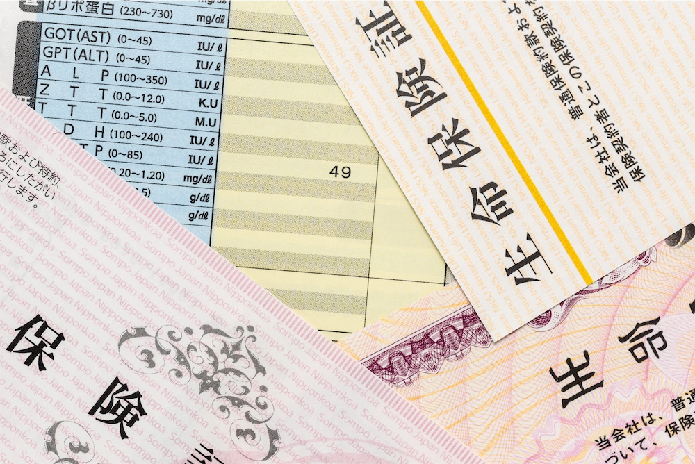 【医師監修】ICL（眼内コンタクトレンズ）で生命保険は使えるの？医療費控除って何？