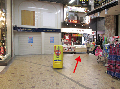 地下鉄空港線 天神駅からの経路7