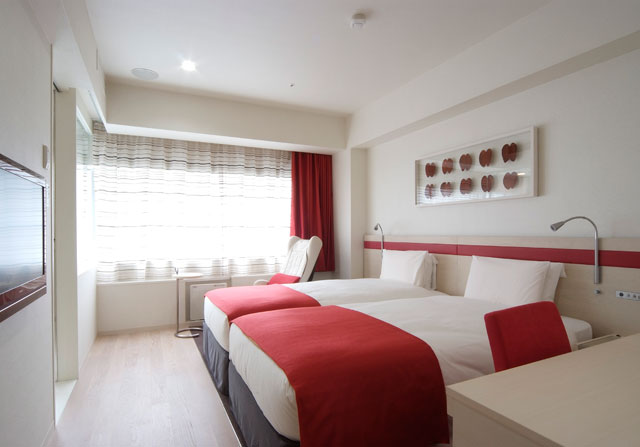 ベッドルーム01