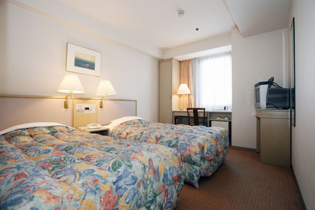 ベッドルーム01