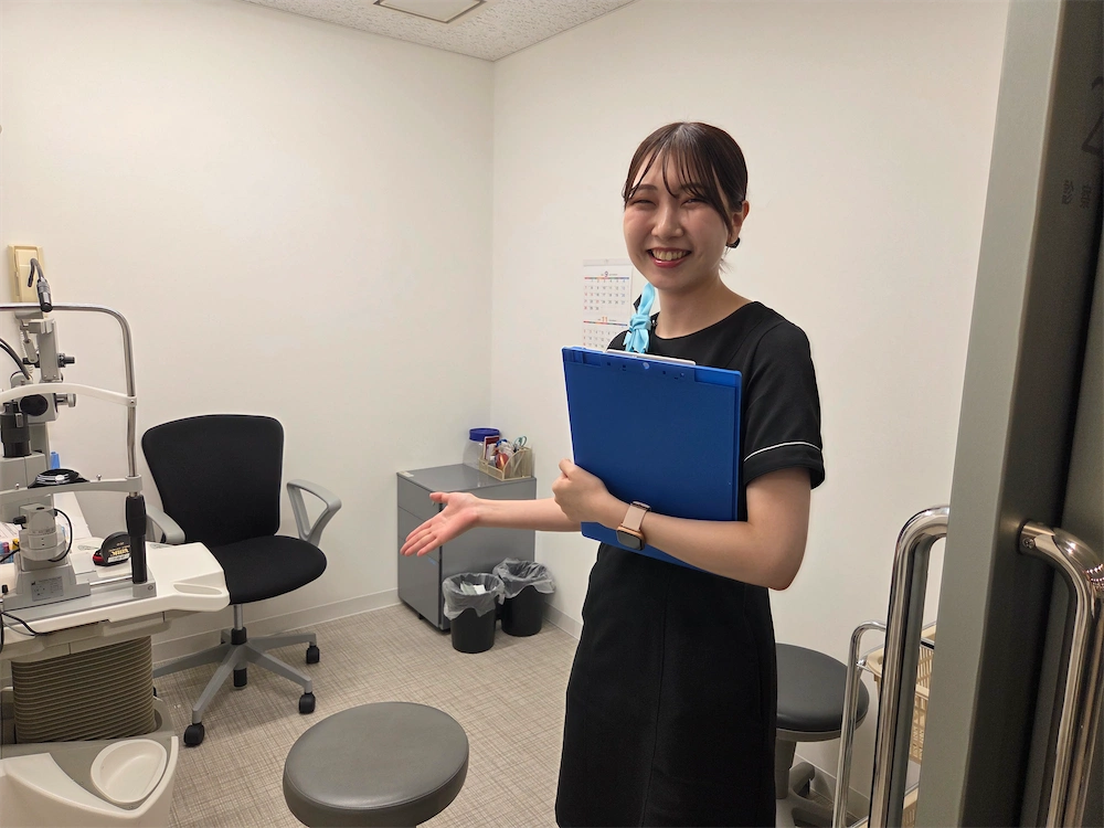 福岡院　受付クラーク