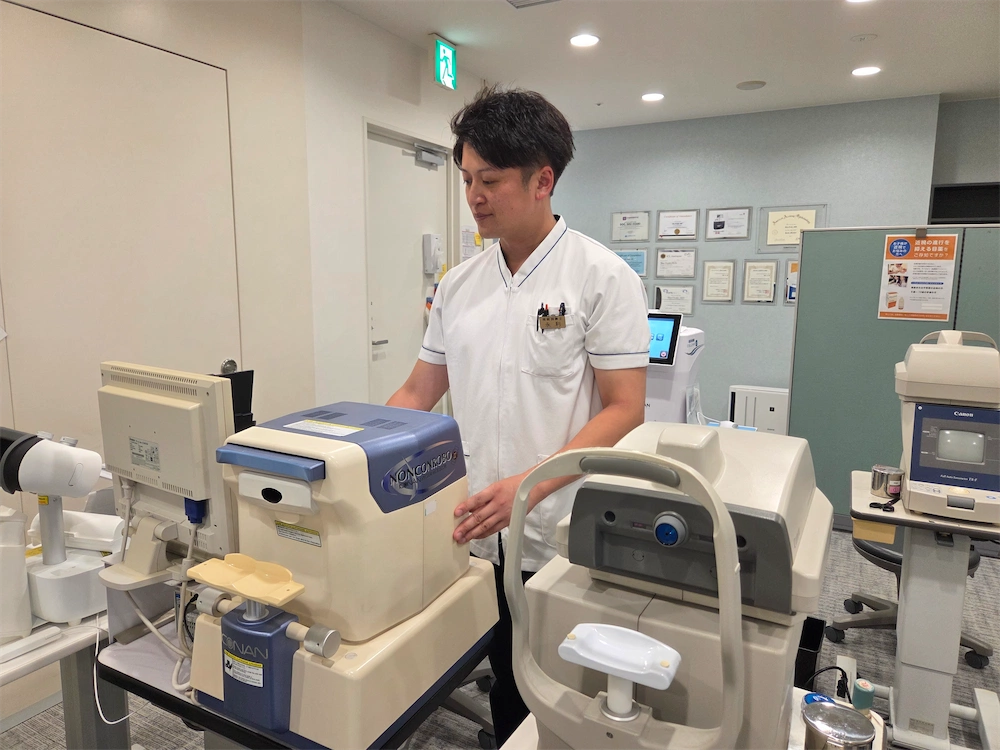 福岡院　検査員